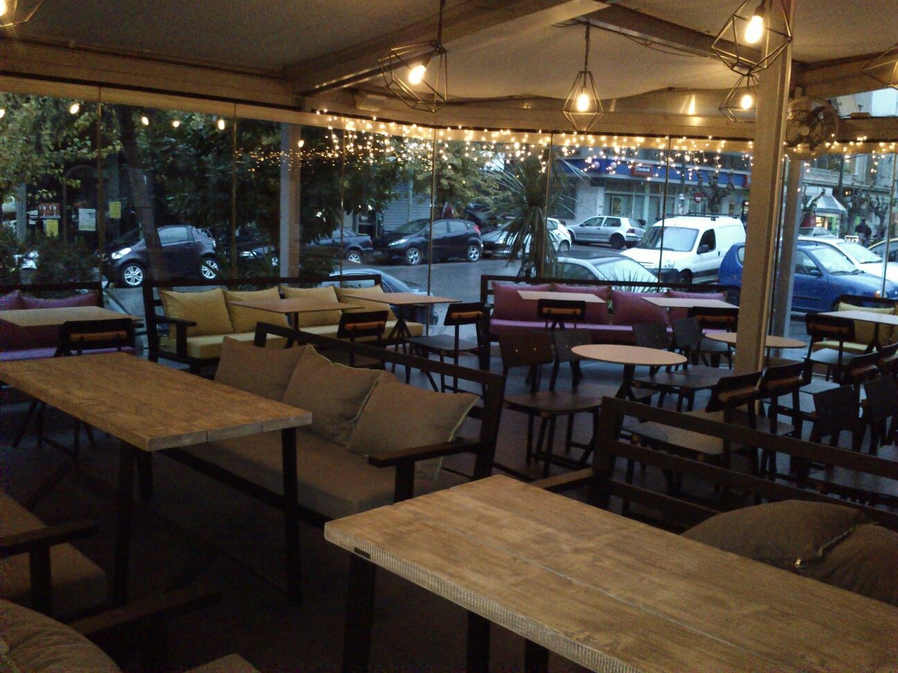 Transit Shisha Bar Sports Cafe Παγκράτι